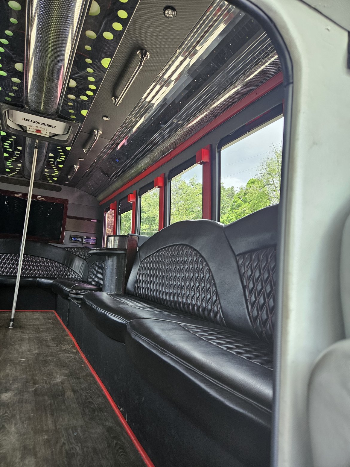 Used 2011 Ford E450 for sale in Louisville, KY WS17901 We Sell Limos