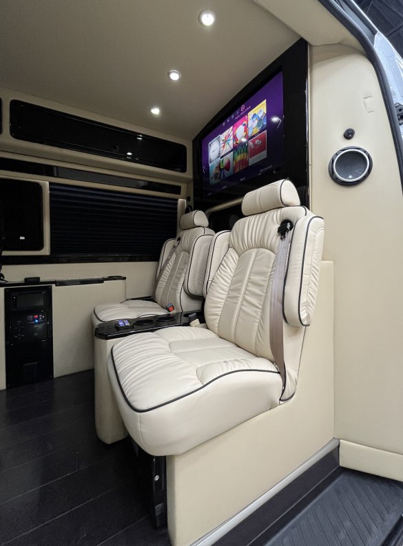 2013 Mercedes-Benz Sprinter 2500 Business Class Sprinter for Sale in Richmond, VA - Photo 2
