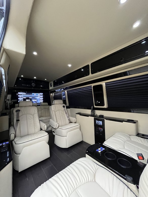 2013 Mercedes-Benz Sprinter 2500 Business Class Sprinter for Sale in Richmond, VA - Photo 3