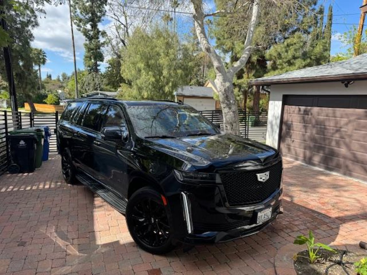 SUV for Sale in Ontario, CA - Photo 3