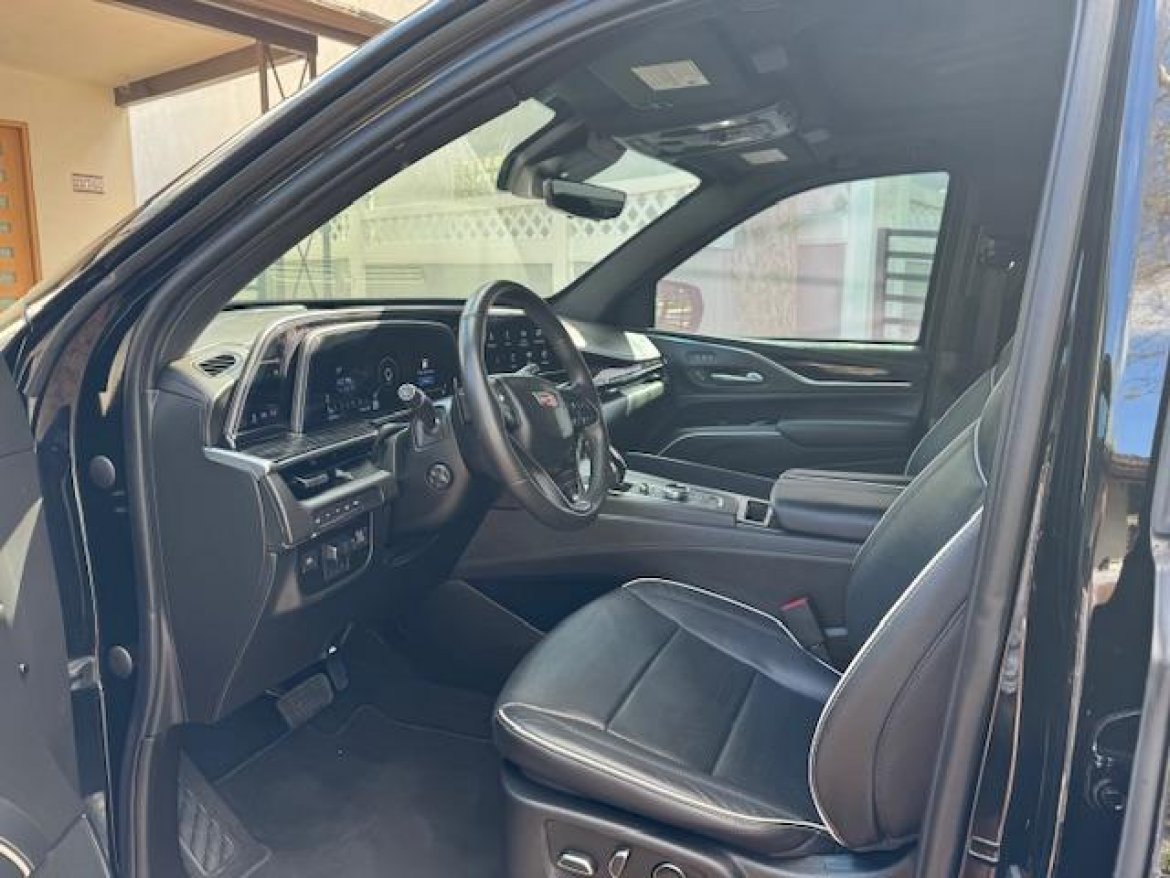 SUV for Sale in Ontario, CA - Photo 7