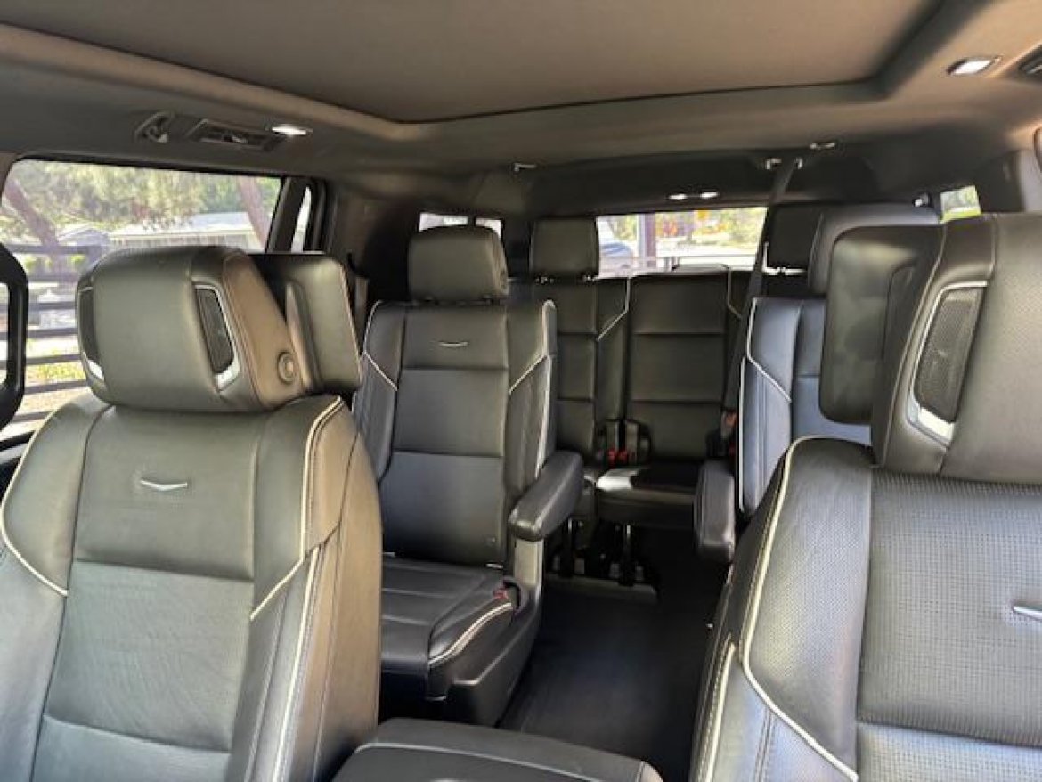 SUV for Sale in Ontario, CA - Photo 11