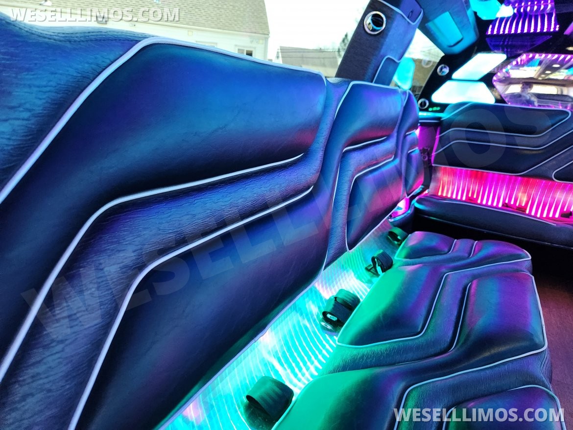 Photo of SUV Stretch for sale: 2015 Chevrolet suburban 140&quot; by pinnaclelimousinemfg