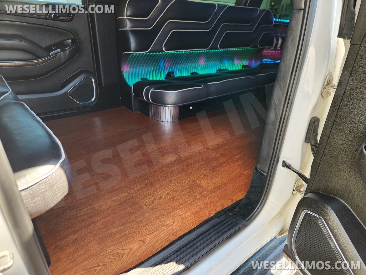 Photo of SUV Stretch for sale: 2015 Chevrolet suburban 140&quot; by pinnaclelimousinemfg