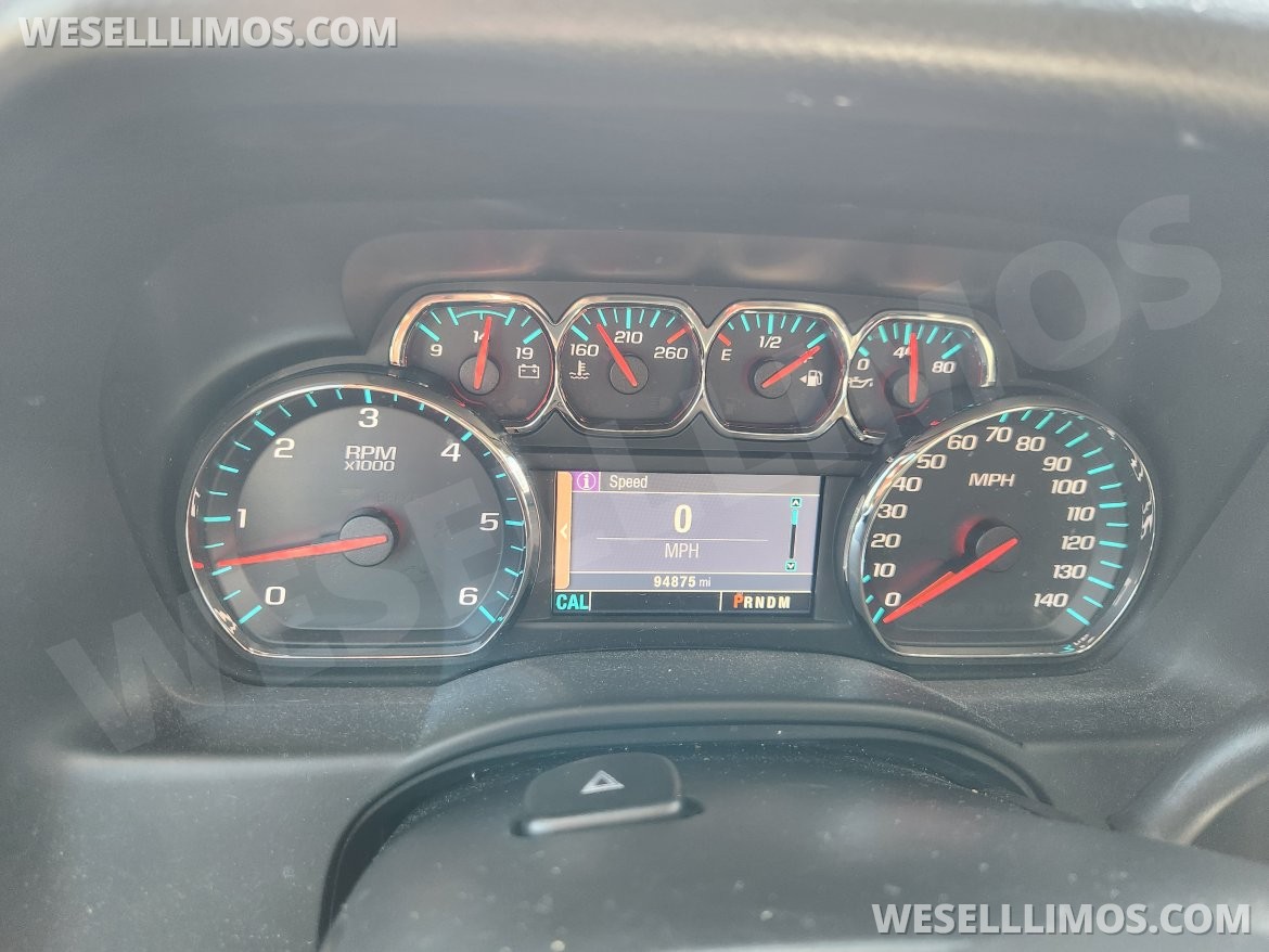 Photo of SUV Stretch for sale: 2015 Chevrolet suburban 140&quot; by pinnaclelimousinemfg