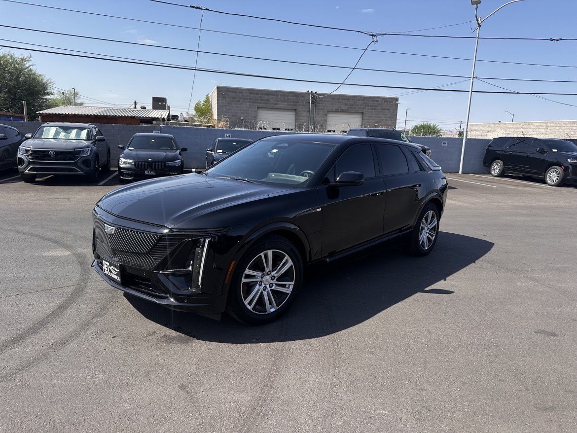 Sedan for sale: 2024 Cadillac Lyriq