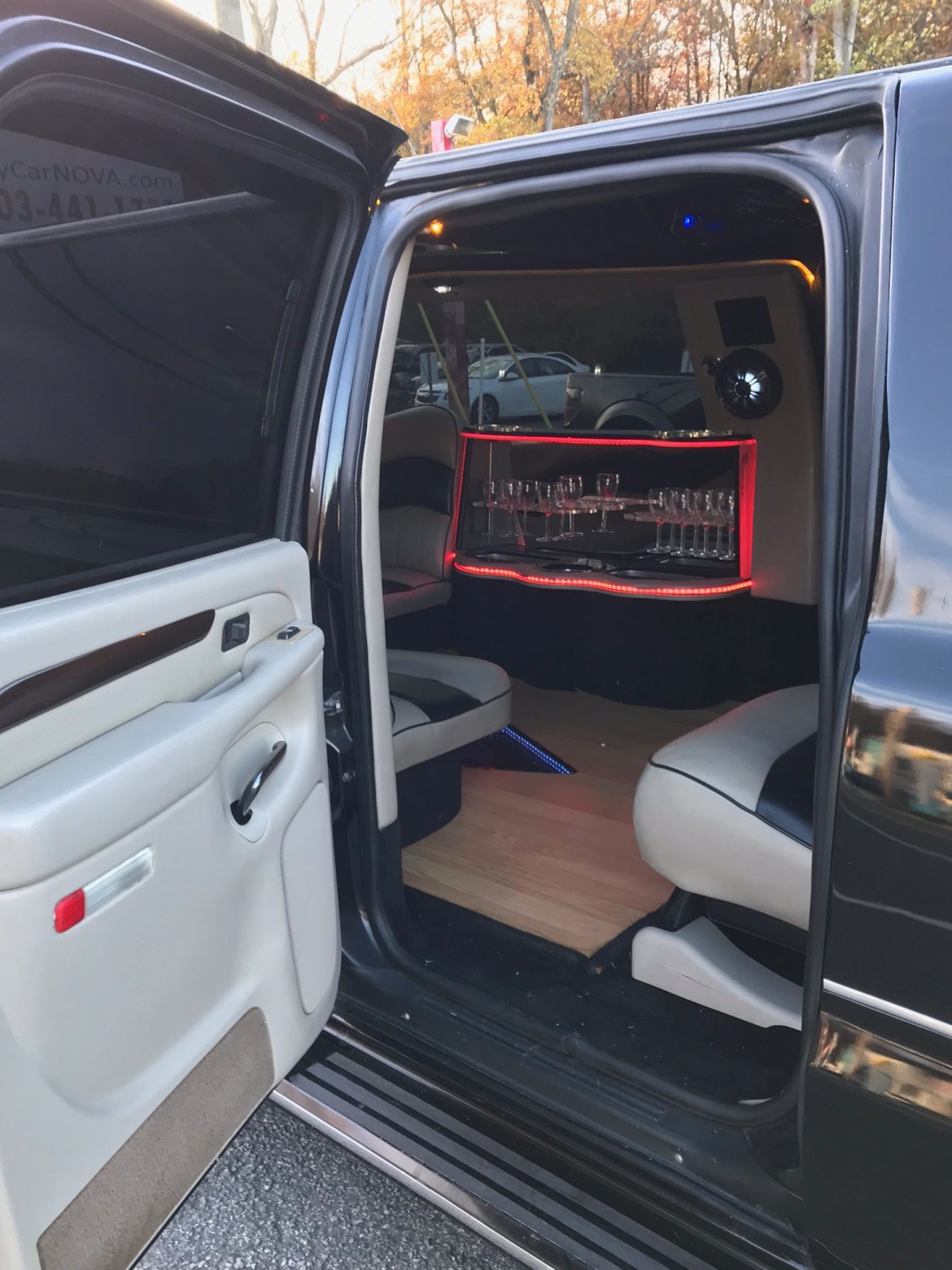 Photo of SUV Stretch for sale: 2002 Cadillac ESCALADE