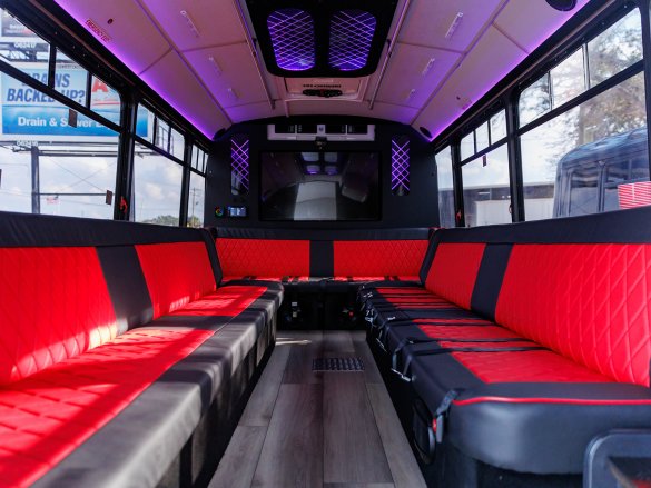 2012 Champion F550 Limo Bus