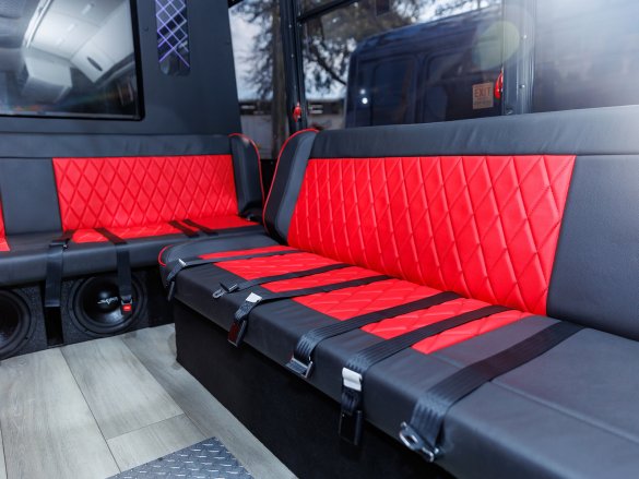 2012 Champion F550 Limo Bus