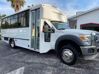 2012 Champion F550 Limo Bus