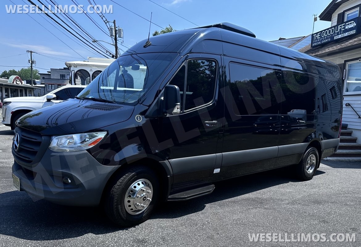 Photo of Sprinter for sale: 2021 Mercedes-Benz Sprinter 170" by Platinum Big Toys