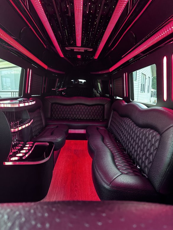 2021 Platinum Big Toys Mercedes-Benz Sprinter Limousine