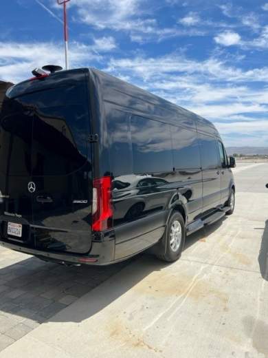 2021 Ultimate Toys Mercedes-Benz Ultimate Sprinter Limo