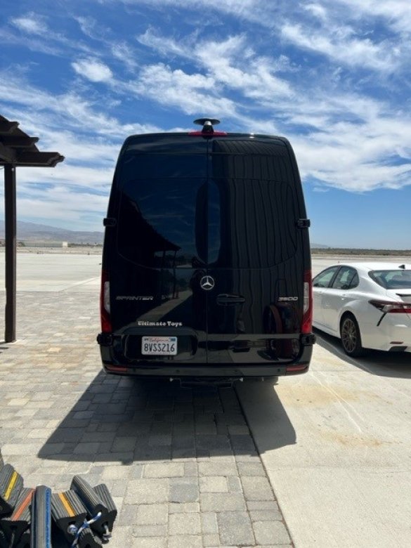 2021 Ultimate Toys Mercedes-Benz Ultimate Sprinter Limo