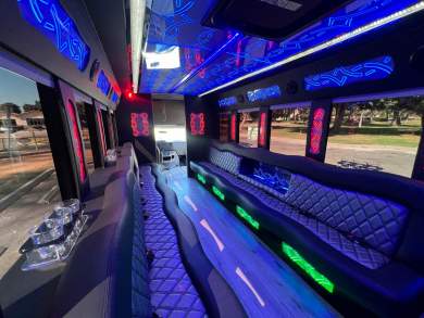 2017 Ford E450 20 Passenger Limo Bus for Sale in Corona, CA - Photo 2