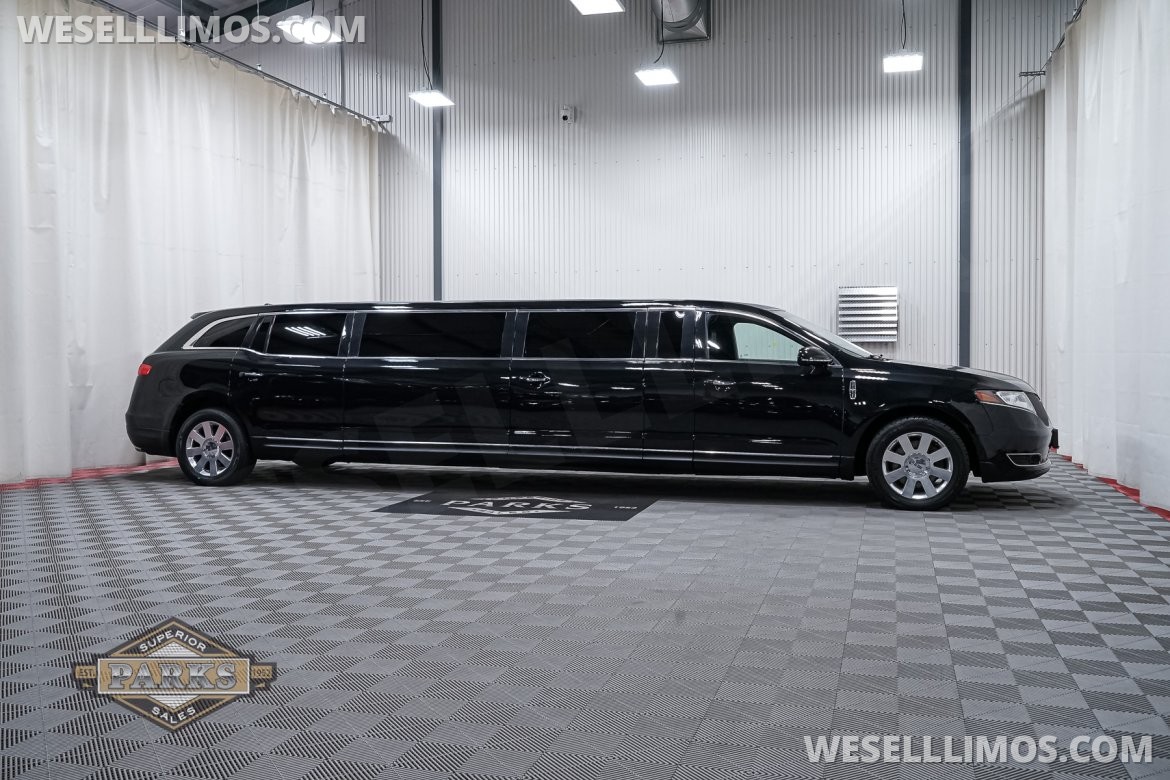 Limousine for Sale in Somers, CT - Photo 2