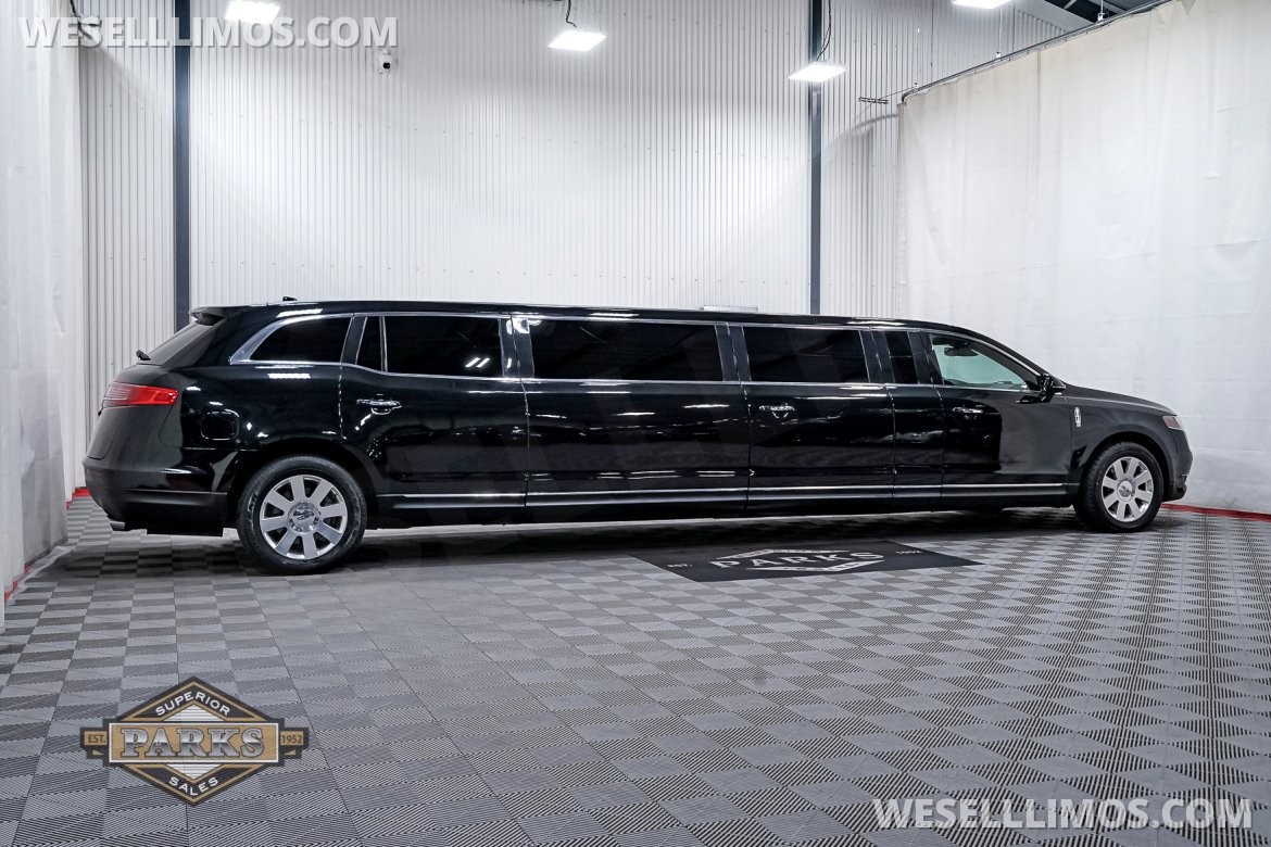 Limousine for Sale in Somers, CT - Photo 10