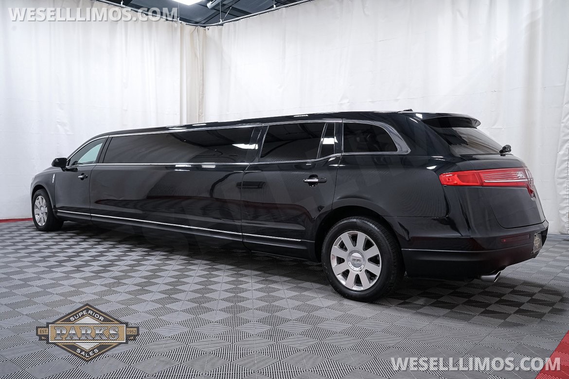 Limousine for Sale in Somers, CT - Photo 17