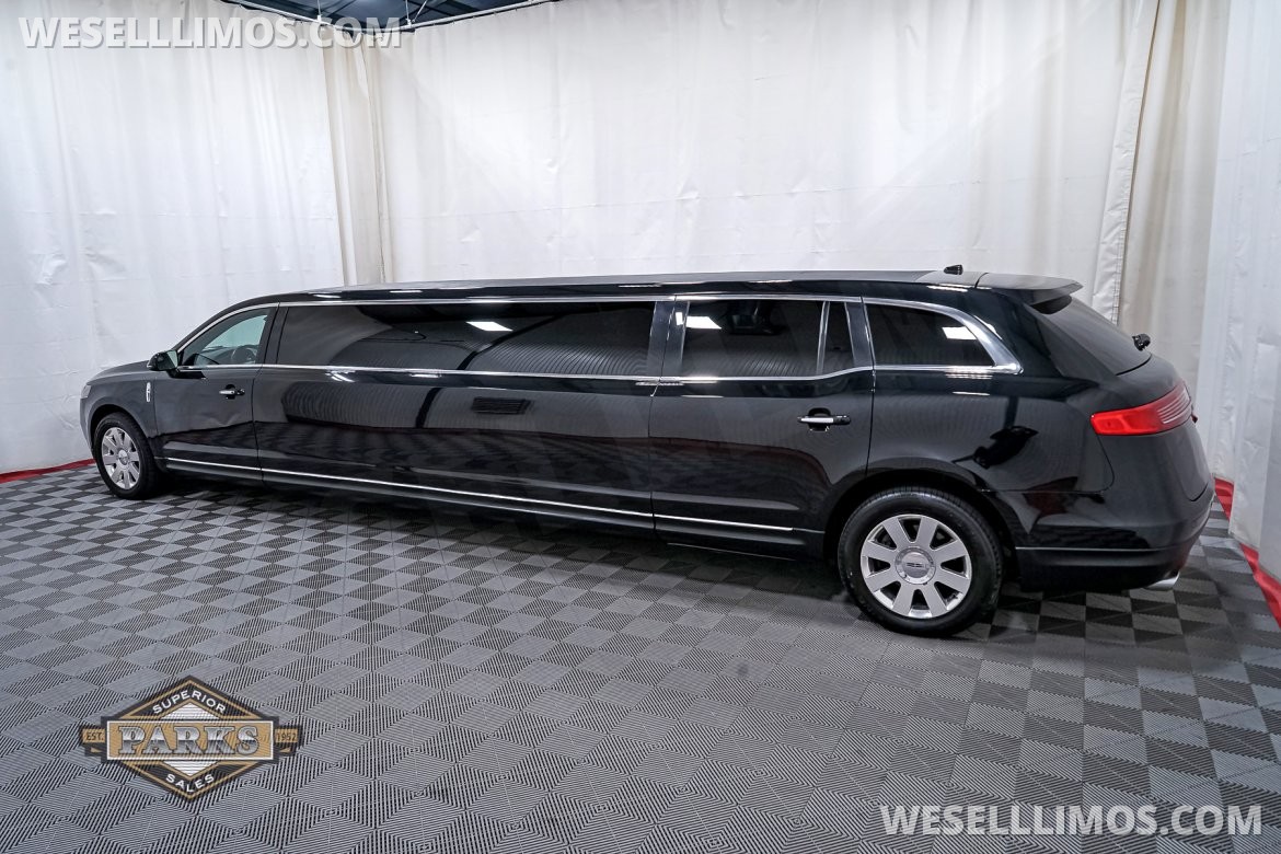Limousine for Sale in Somers, CT - Photo 18
