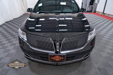 2014 Royale Lincoln MKT Limousine