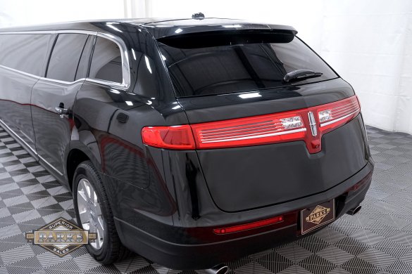 2014 Royale Lincoln MKT Limousine