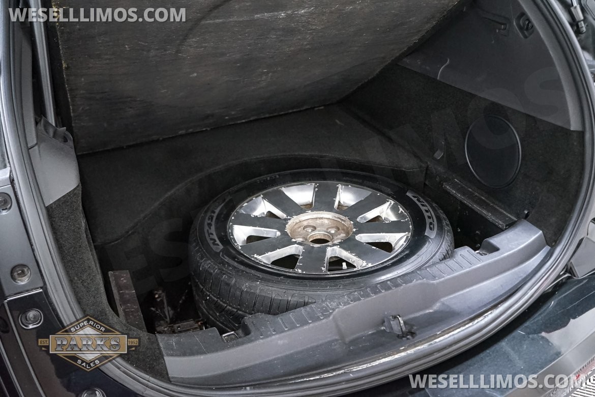 Limousine for Sale in Somers, CT - Photo 36