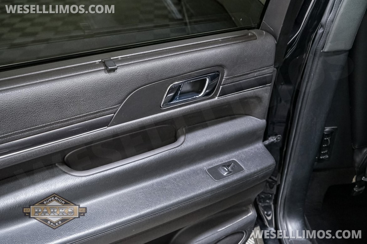 Limousine for Sale in Somers, CT - Photo 40