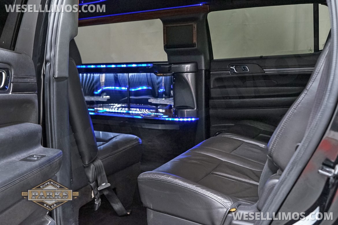 Limousine for Sale in Somers, CT - Photo 41