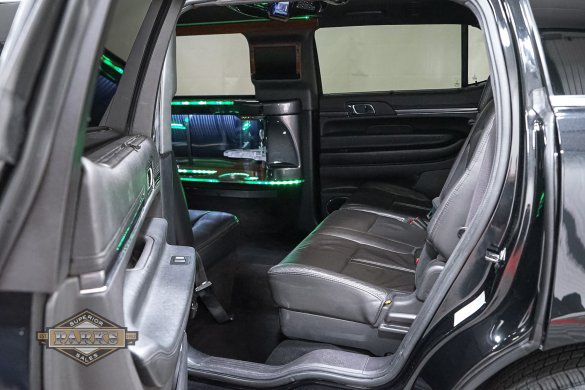 2014 Royale Lincoln MKT Limousine