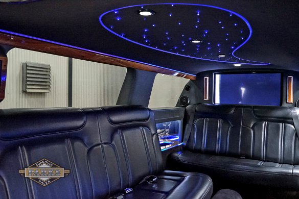 2014 Royale Lincoln MKT Limousine