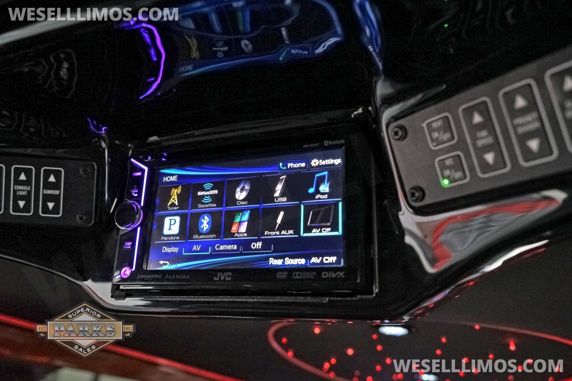 Limousine for Sale in Somers, CT - Photo 53