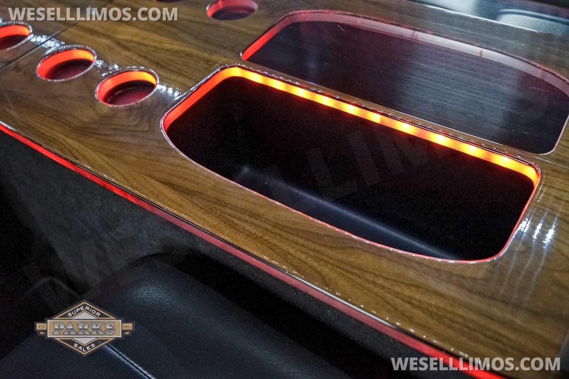 Limousine for Sale in Somers, CT - Photo 65