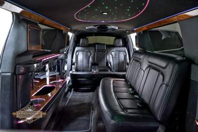 2014 Royale Lincoln MKT Limousine