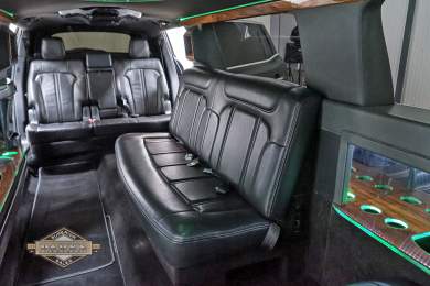 2014 Royale Lincoln MKT Limousine