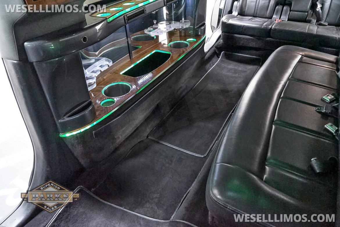 Limousine for Sale in Somers, CT - Photo 72