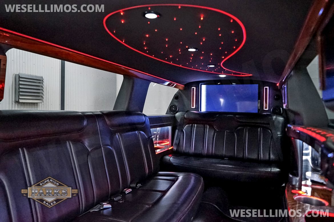 Limousine for Sale in Somers, CT - Photo 89