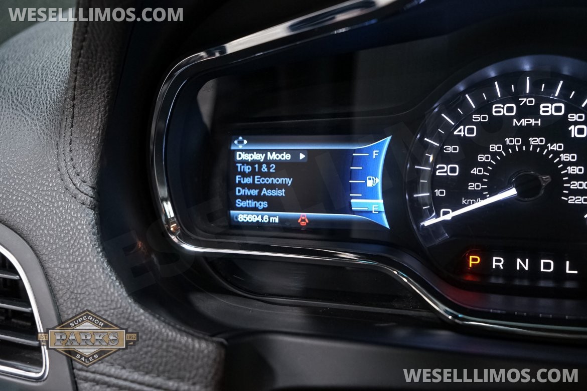 Limousine for Sale in Somers, CT - Photo 106