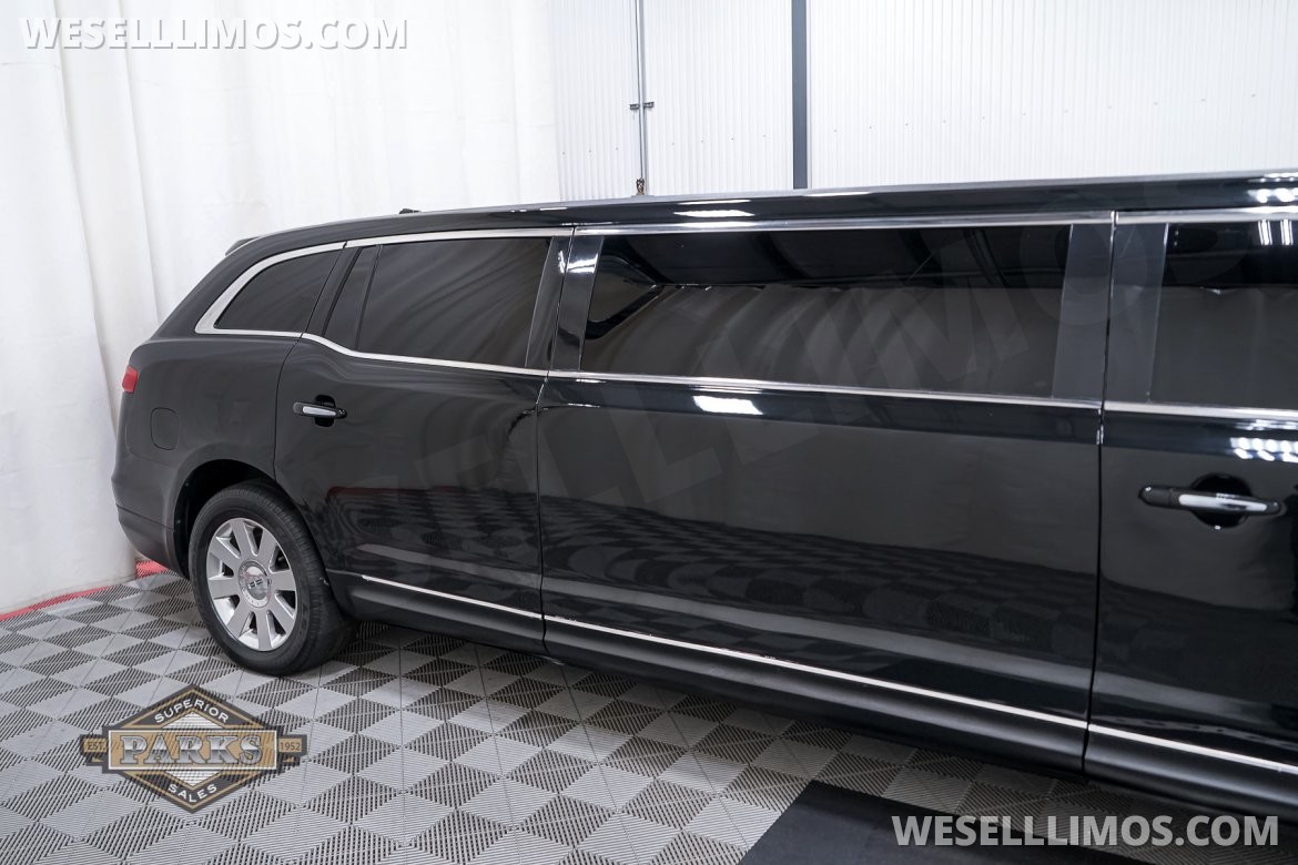 Limousine for Sale in Somers, CT - Photo 129
