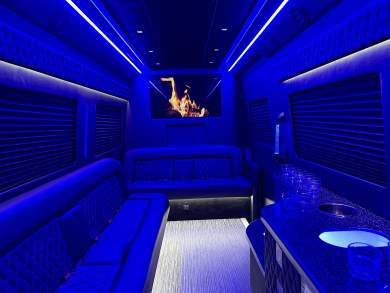 2024 Global Motor Coach Mercedes-Benz Sprinter 3 Seat Limousine Party Bus