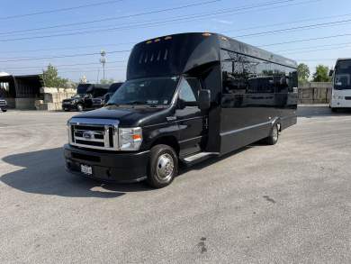 2017 Ford E450 Limo Bus for Sale in Chicago, IL - Main Photo