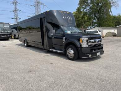 2017 Tiffany Coachbuilders Ford F-550 Limo Bus