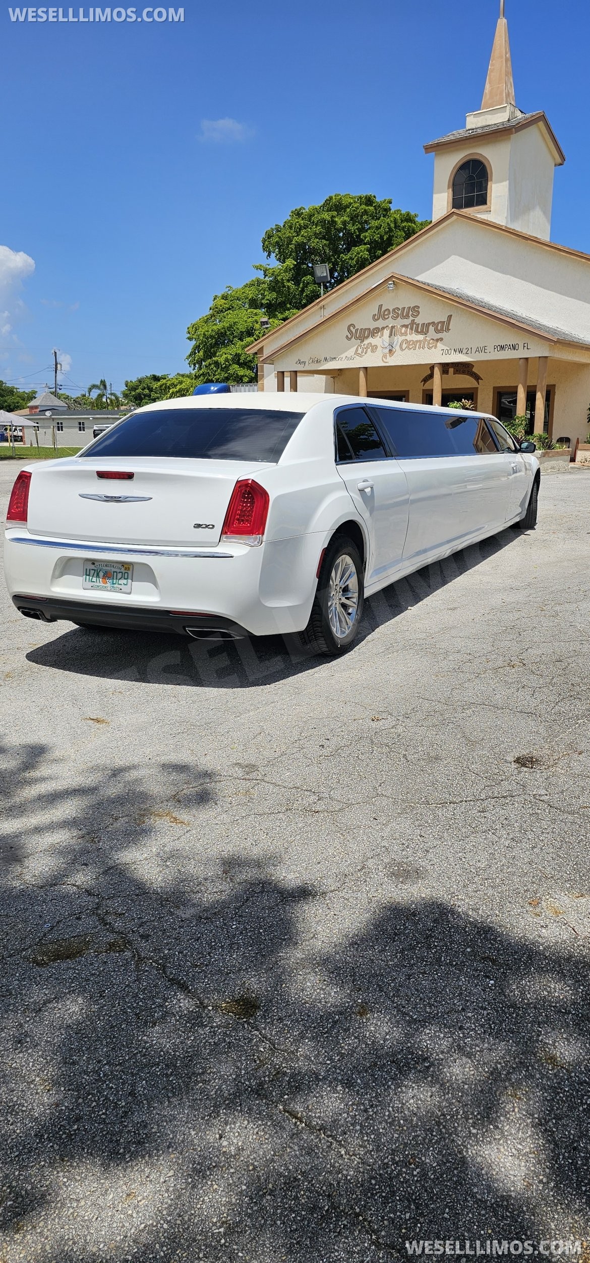 Photo of Limousine for sale: 2016 Chrysler 300 140" by Blackstone