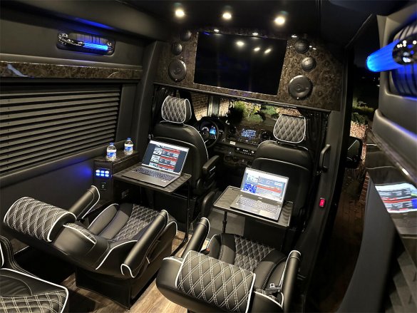 2023 Auto Elite Elite Cruiser with Bathroom Mercedes-Benz Sprinter