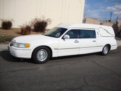 2001 Lincoln Town Car Funeral for Sale in Carson, CA - Main Photo