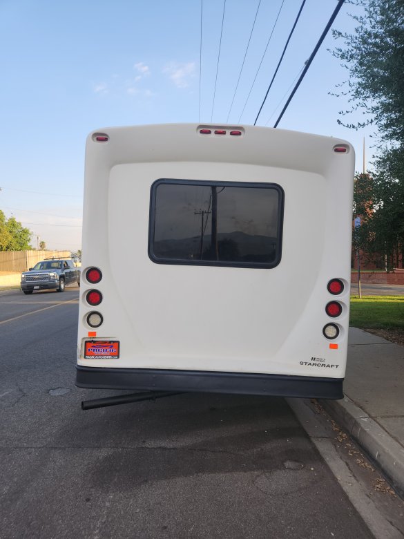 2017 Ford E450 Limo Bus