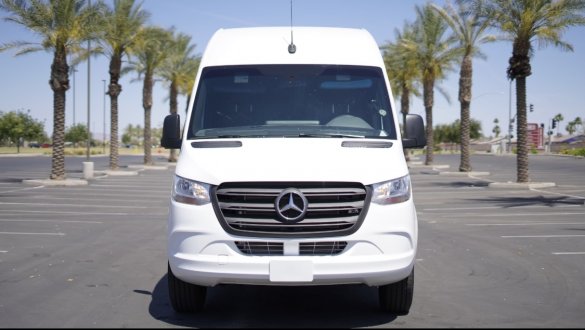 2021 Mercedes-Benz Sprinter 2500 Sprinter (33,000 Miles)