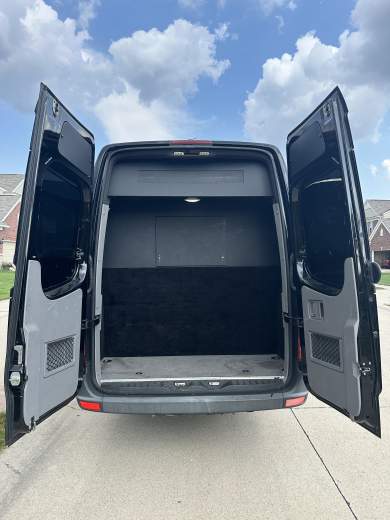 2015 Royale Mercedes-Benz Sprinter 3500 Limo Bus