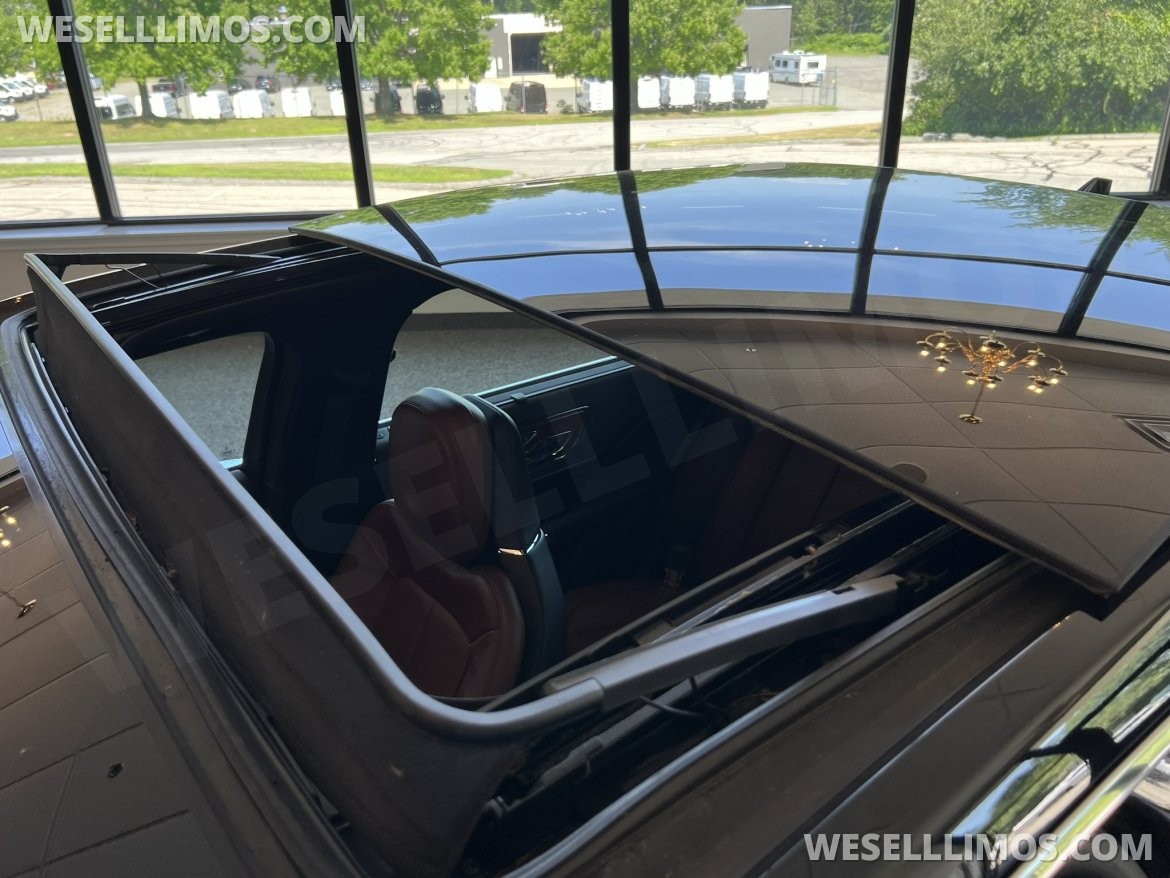 Sedan for Sale in Haverhill, MA - Photo 4