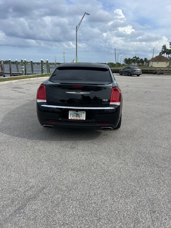 2015 Chrysler 300 Limousine