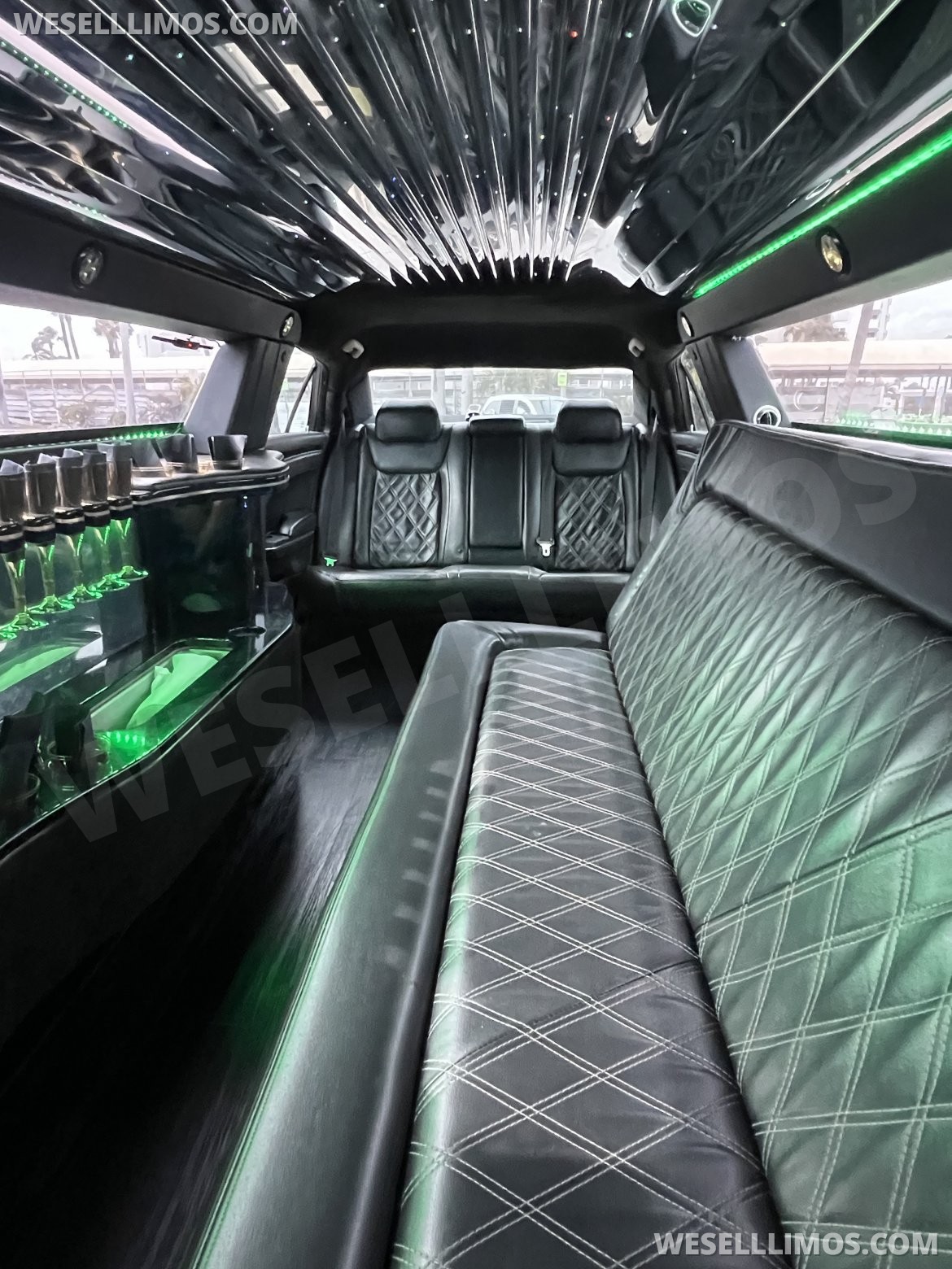 Photo of Limousine for sale: 2015 Chrysler 300 140&quot; by Spring field